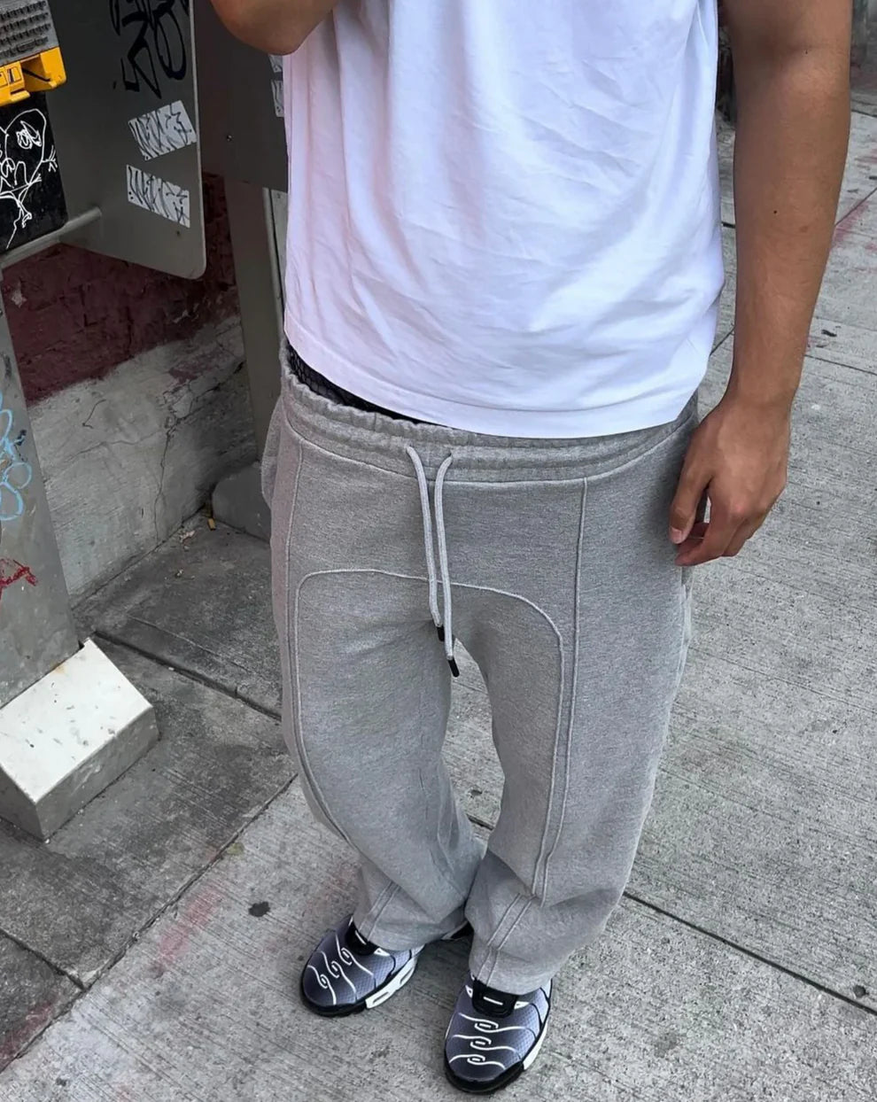 Era Joggers